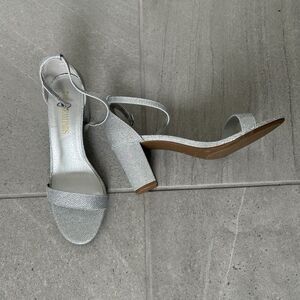 Dream Pairs Silver Sandal Open Toe Heels Size 8.5 With 3” Heels  NIB NEW